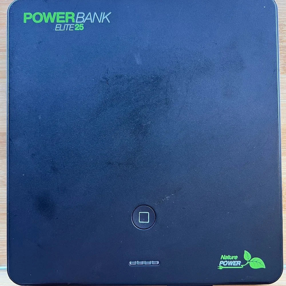 Nature Power (80026) Power Bank Elite 25 25600mAh No Power Cord
